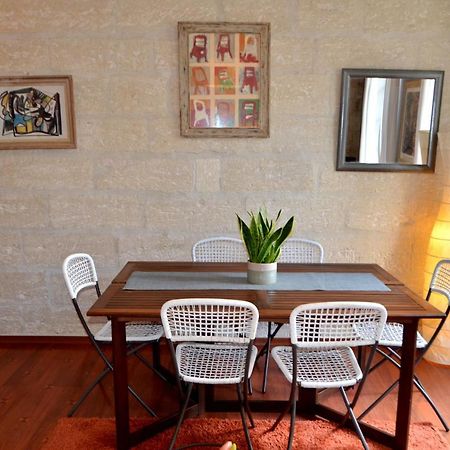 Bel Appartement Villeneuve Les Avignon Exterior photo